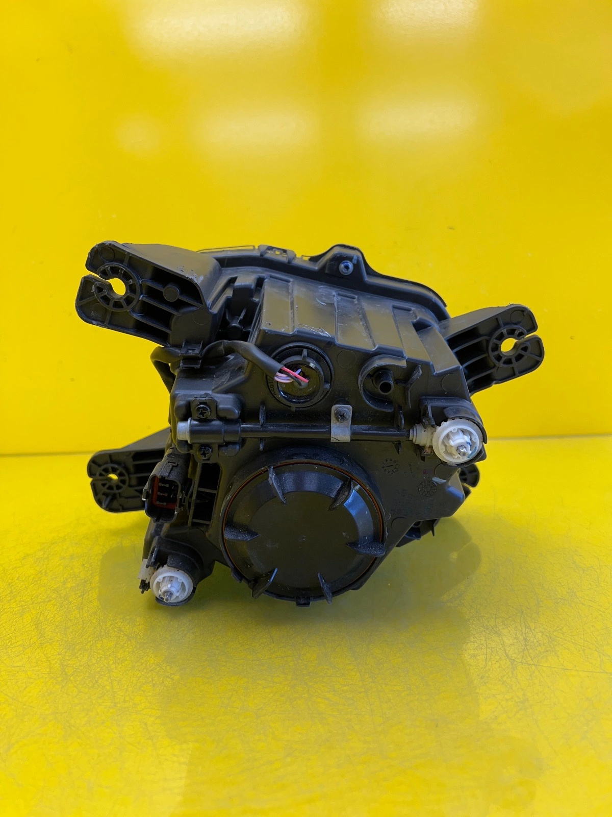 Projecteur halogène droit BAIC Beijing 5 Autolamps 5 Projecteur halogène droit BAIC Beijing 5