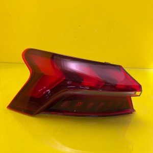 Audi E-tron GT Feu arrière gauche Led 4J3945091