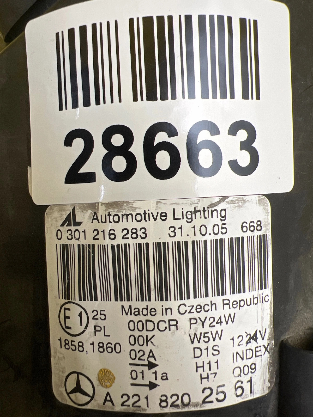 Phare gauche Mercedes Classe S W221 Bi-Xenon A2218202561 Autolamps 2 Phare gauche Mercedes Classe S W221 Bi-Xenon A2218202561