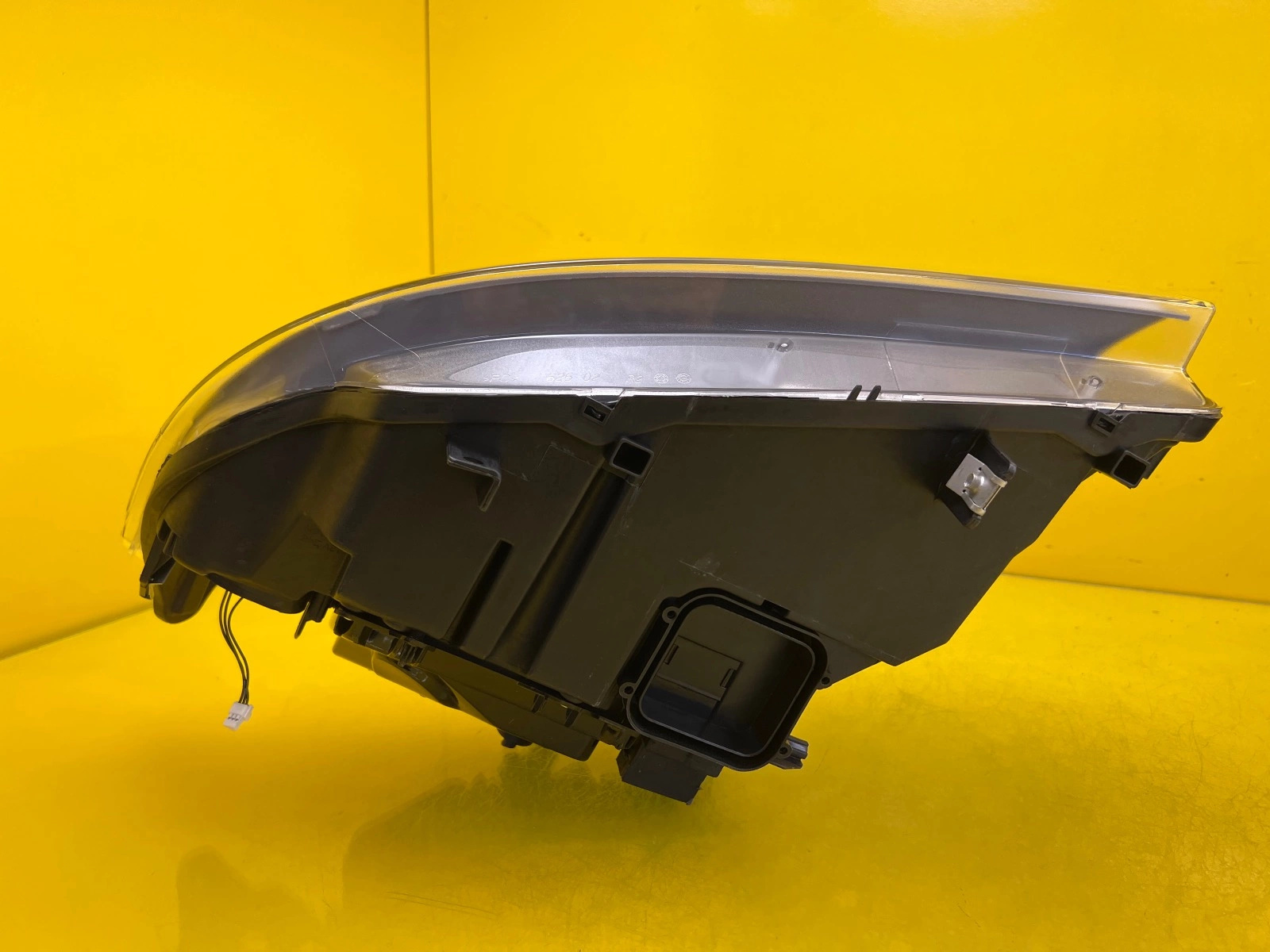 Phare Gauche Droit Bmw 3 E90 E91 Lift 08-12 Bi-Xenon Non Tournant 7240247 7240248 Autolamps 6 Phare Gauche Droit Bmw 3 E90 E91 Lift 08-12 Bi-Xenon Non Tournant 7240247 7240248