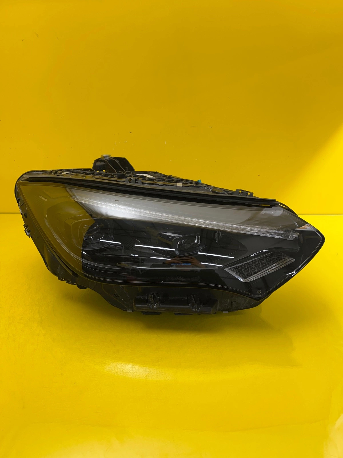 Phare droit Mercedes EQE W295 A295 Full Led A2959062001 Autolamps Phare droit Mercedes EQE W295 A295 Full Led A2959062001