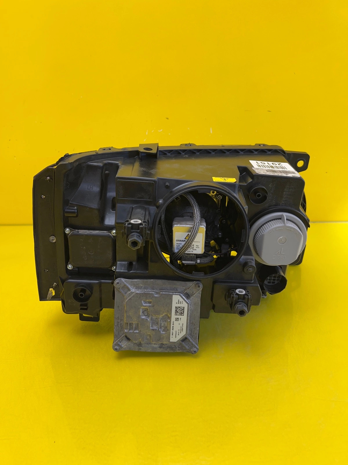 Phare gauche Range Rover Vogue L322 Lift Xenon CH42-13W030-BA Autolamps 3 Phare gauche Range Rover Vogue L322 Lift Xenon CH42-13W030-BA