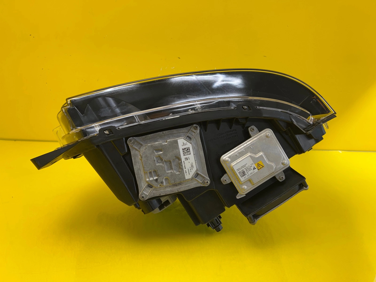 Phare gauche Range Rover Vogue L322 Lift Xenon CH42-13W030-BA Autolamps 4 Phare gauche Range Rover Vogue L322 Lift Xenon CH42-13W030-BA