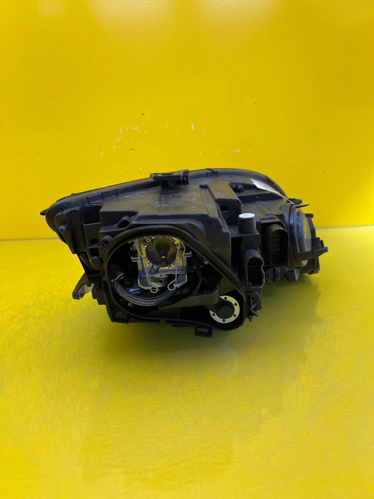 Phare avant gauche Audi TT 8J0 06-14 Xenon USA 8J0941029L Autolamps 4 Phare avant gauche Audi TT 8J0 06-14 Xenon USA 8J0941029L