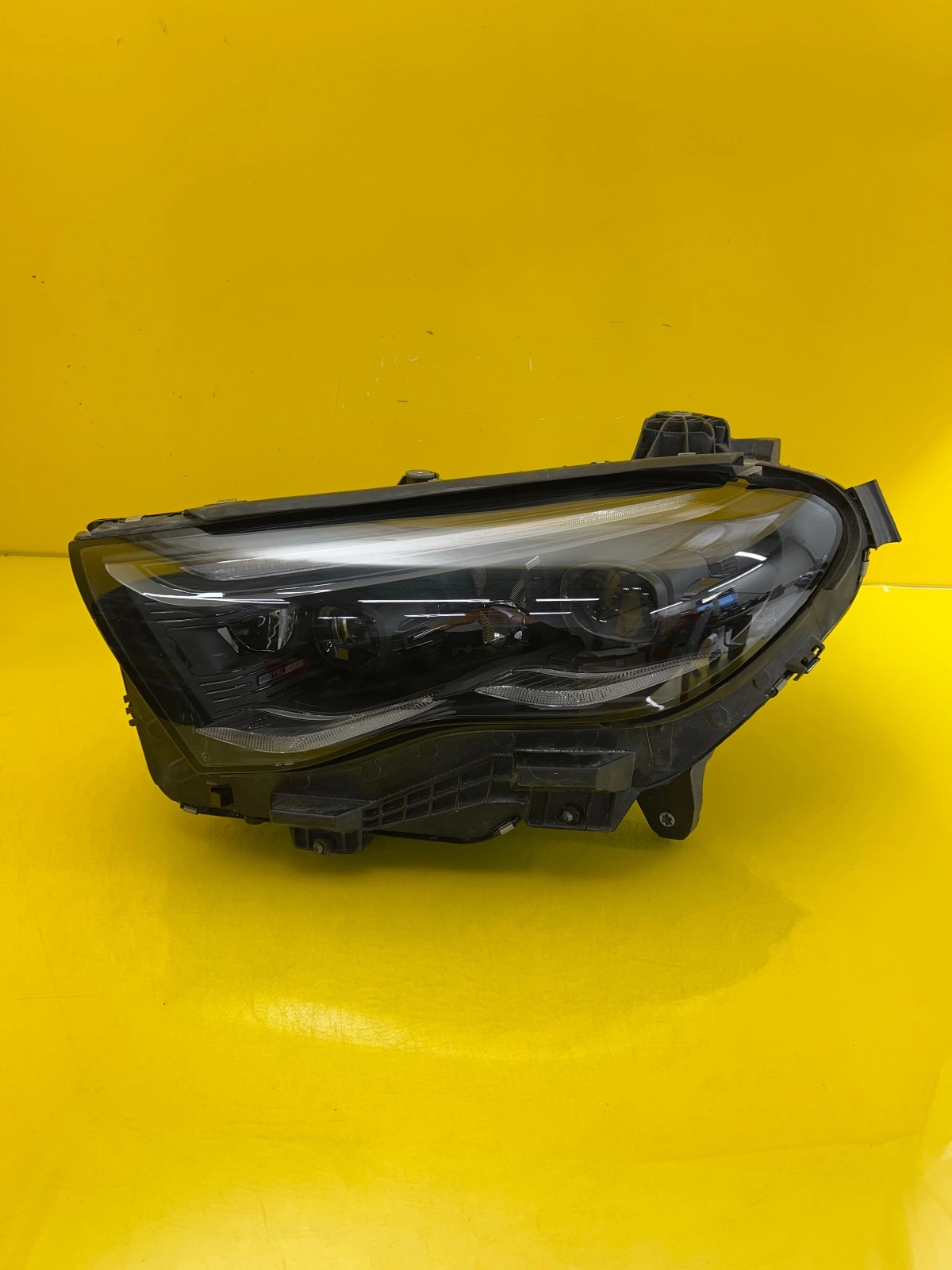 Phare gauche Mercedes Classe E W214 Digital Light A2149066102 Autolamps Phare gauche Mercedes Classe E W214 Digital Light A2149066102