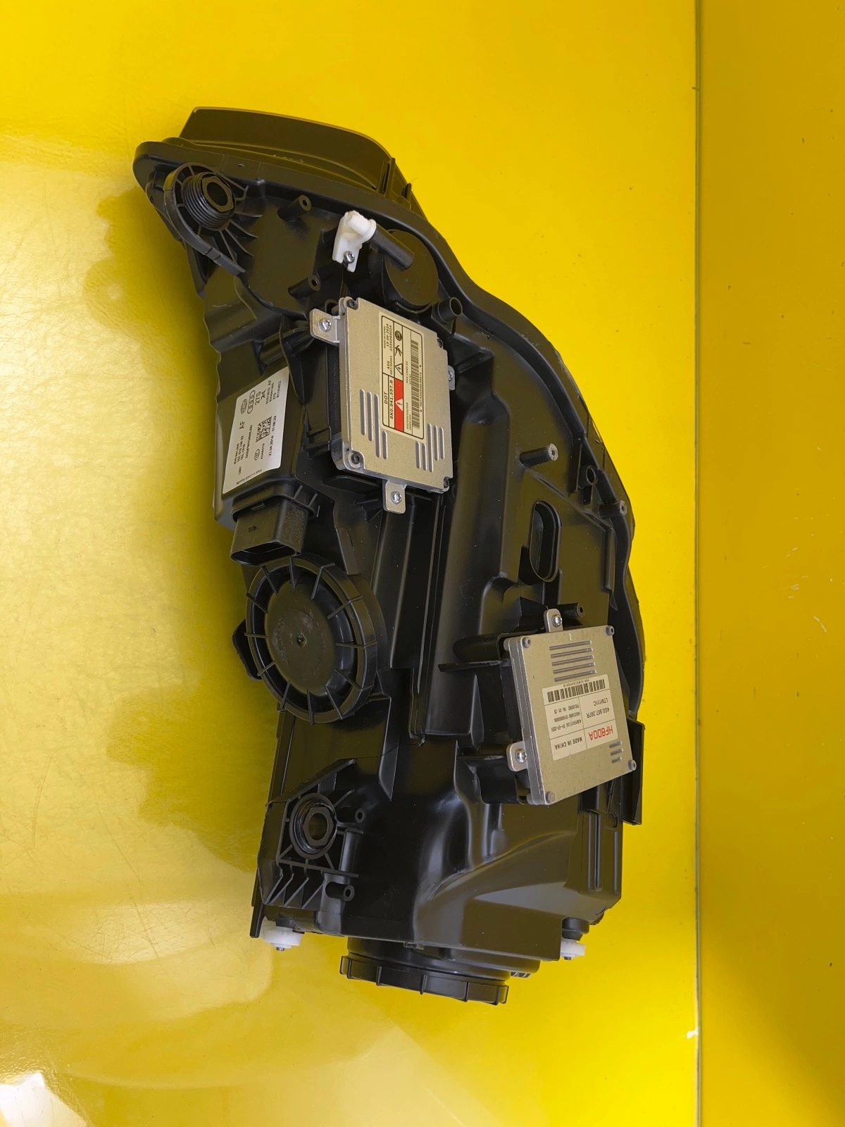 Phare gauche Audi A3 8V Bi-Xenon Led 8V0941005 Autolamps 6 Phare gauche Audi A3 8V Bi-Xenon Led 8V0941005