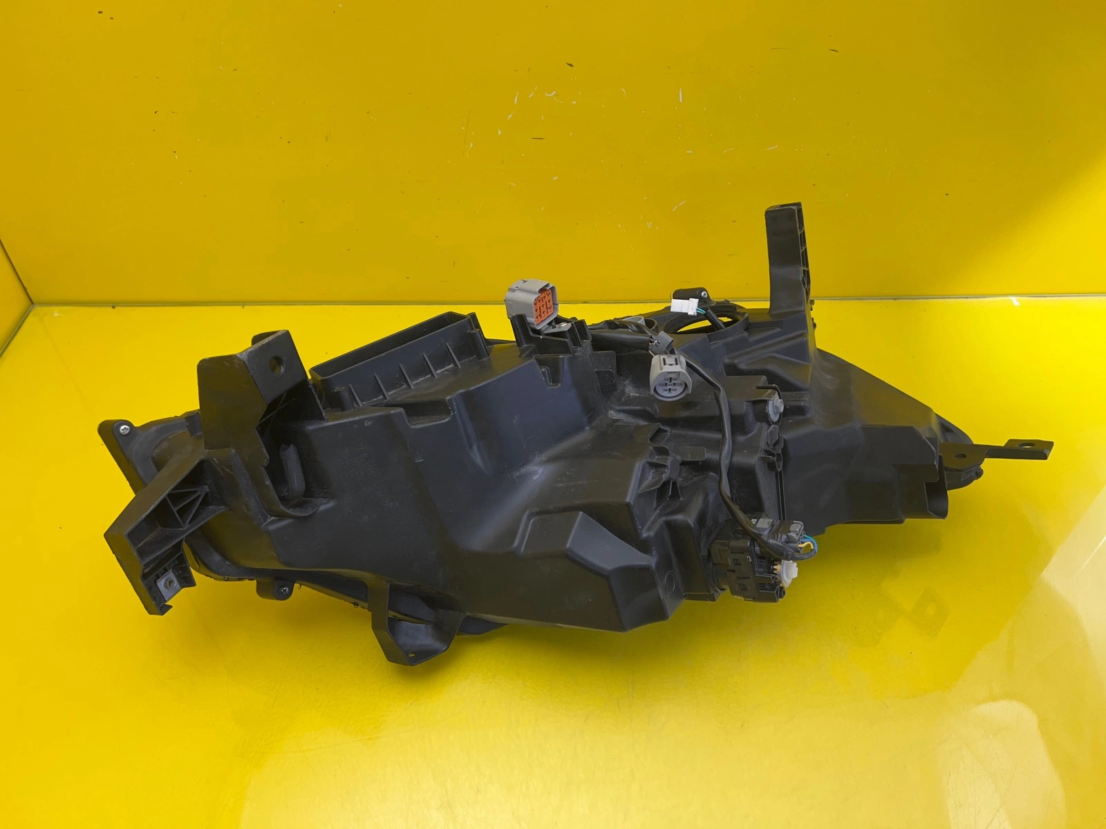 Phare gauche Mitsubishi ASX II Full Led 20- 8301D481 Autolamps 8 Phare gauche Mitsubishi ASX II Full Led 20- 8301D481