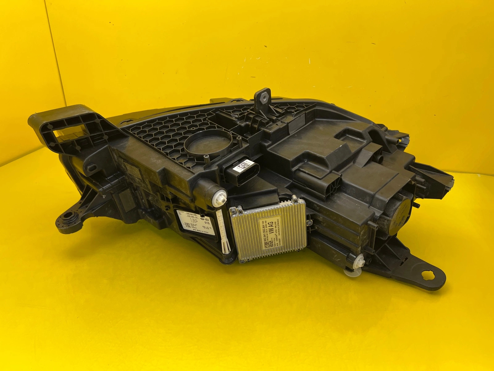 Phare gauche Volkswagen Passat B9 MAGOTAN 3JD941035 USA Autolamps 7 Phare gauche Volkswagen Passat B9 MAGOTAN 3JD941035 USA