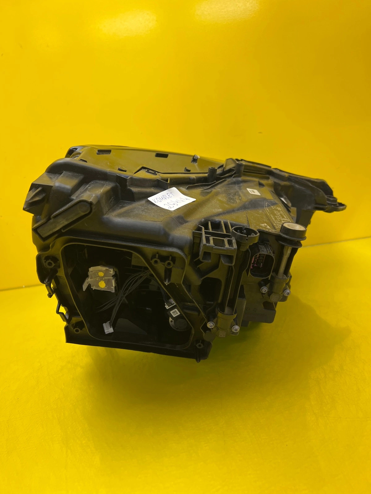 Phare gauche droit Audi Q3 83A Full Led 83A941033 83A941034 Autolamps 10 Phare gauche droit Audi Q3 83A Full Led 83A941033 83A941034