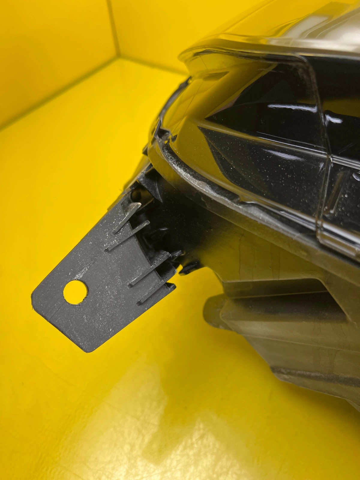 Phare avant droit Dacia Duster III Full Led 2024- 260107725R Autolamps 4 Phare avant droit Dacia Duster III Full Led 2024- 260107725R