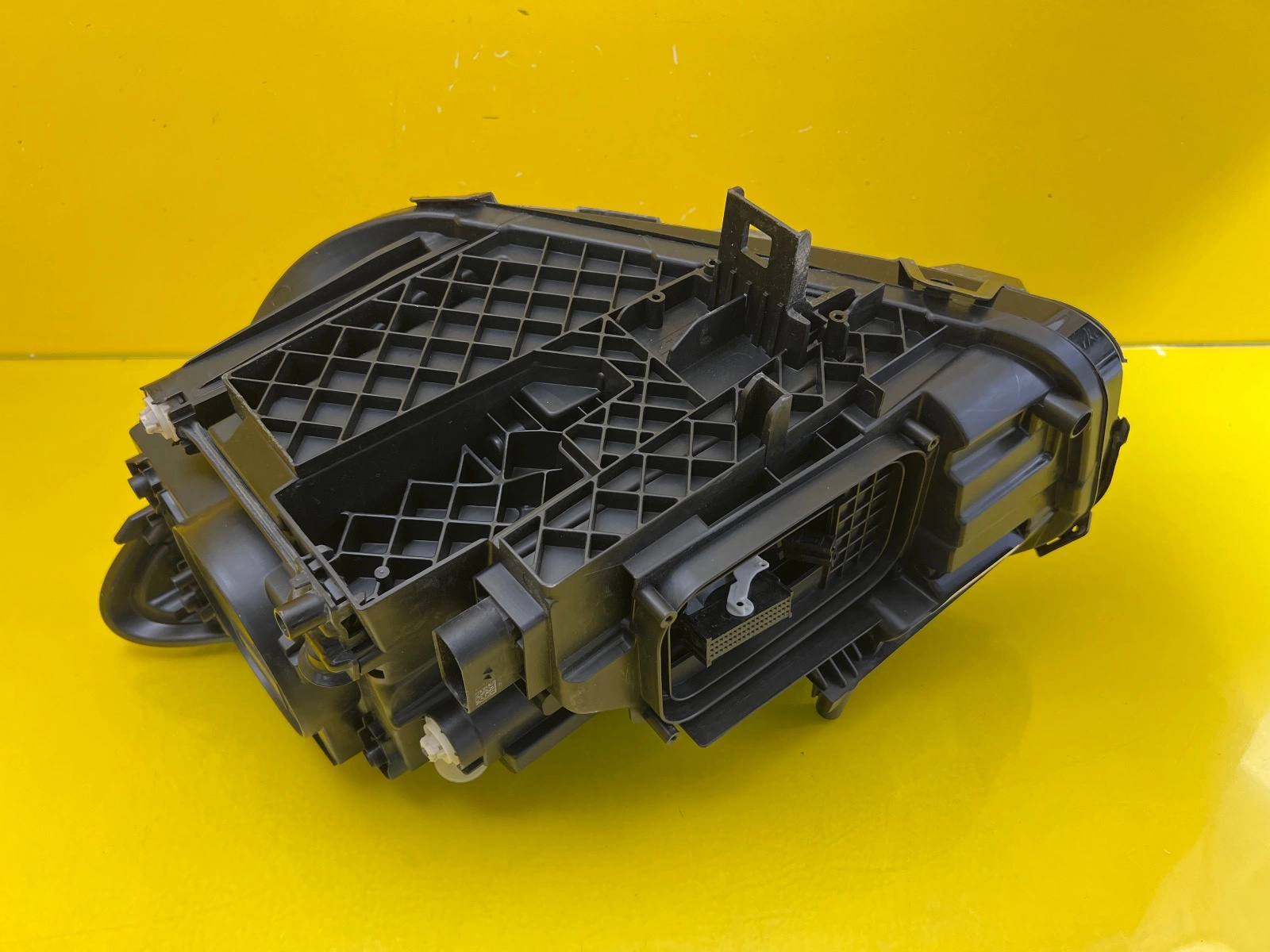 Phare droit Mercedes Classe B W247 18- Full Led A2479062603 Autolamps 6 Phare droit Mercedes Classe B W247 18- Full Led A2479062603