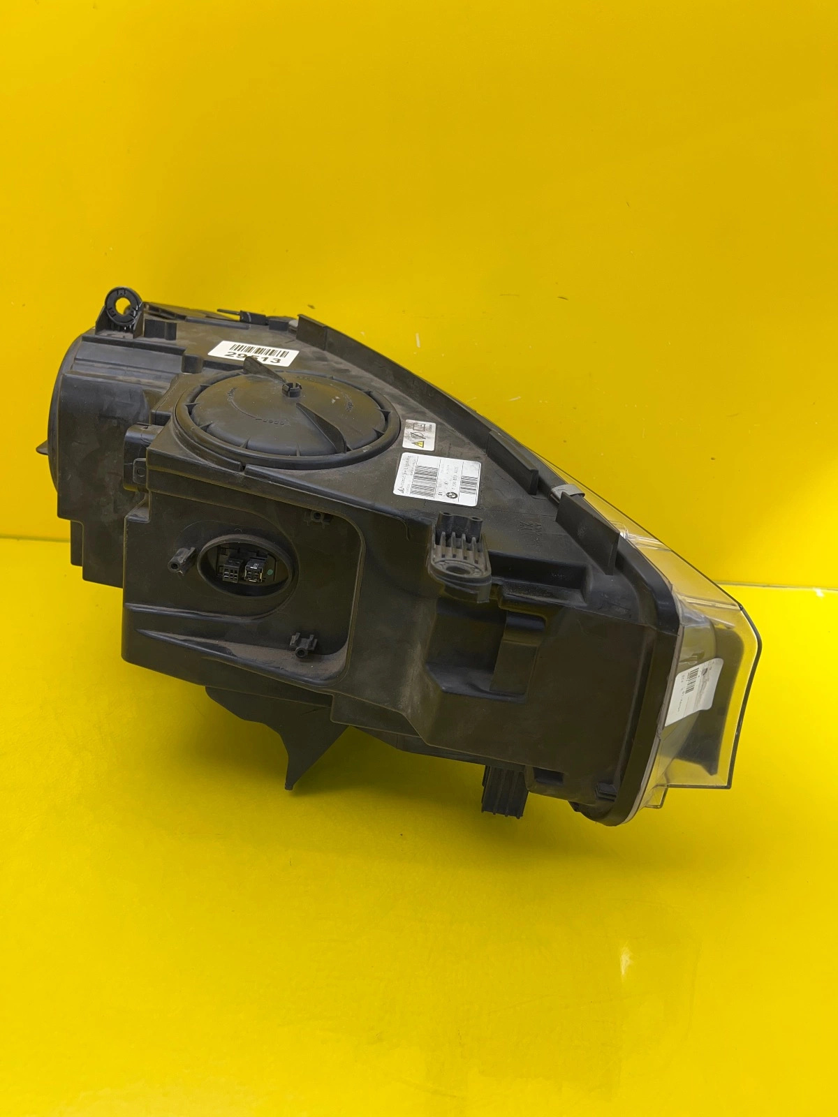 Phare gauche BMW X5 F15 X6 F16 13-18 Bi-Xenon 7290053 Autolamps 4 Phare gauche BMW X5 F15 X6 F16 13-18 Bi-Xenon 7290053