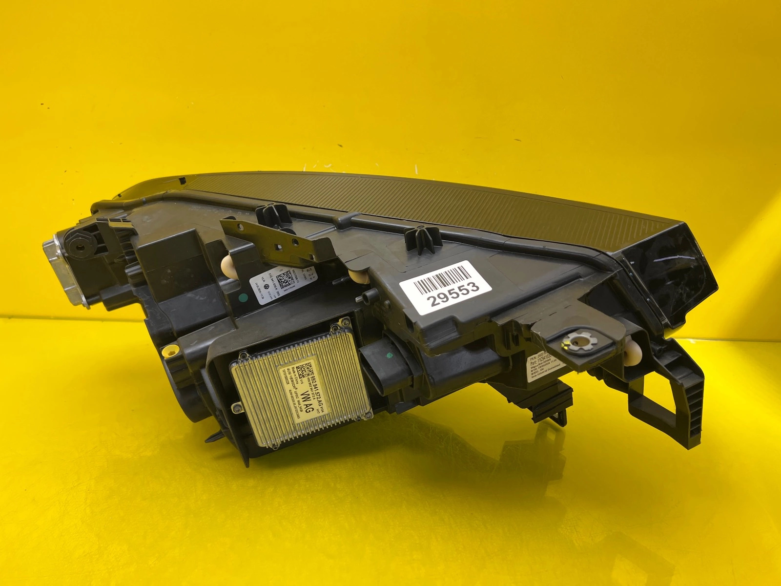 Phare gauche VW ID4 ID.4 Full Led IQ Light 11C941035K Autolamps 4 Phare gauche VW ID4 ID.4 Full Led IQ Light 11C941035K