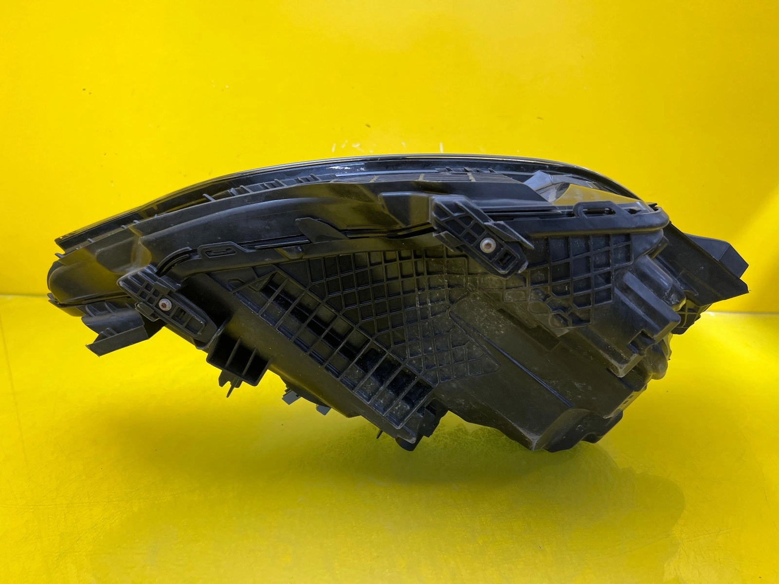 Polestar 2 II Projecteur gauche Full Led 2020- P31698070 Autolamps 6 Polestar 2 II Projecteur gauche Full Led 2020- P31698070