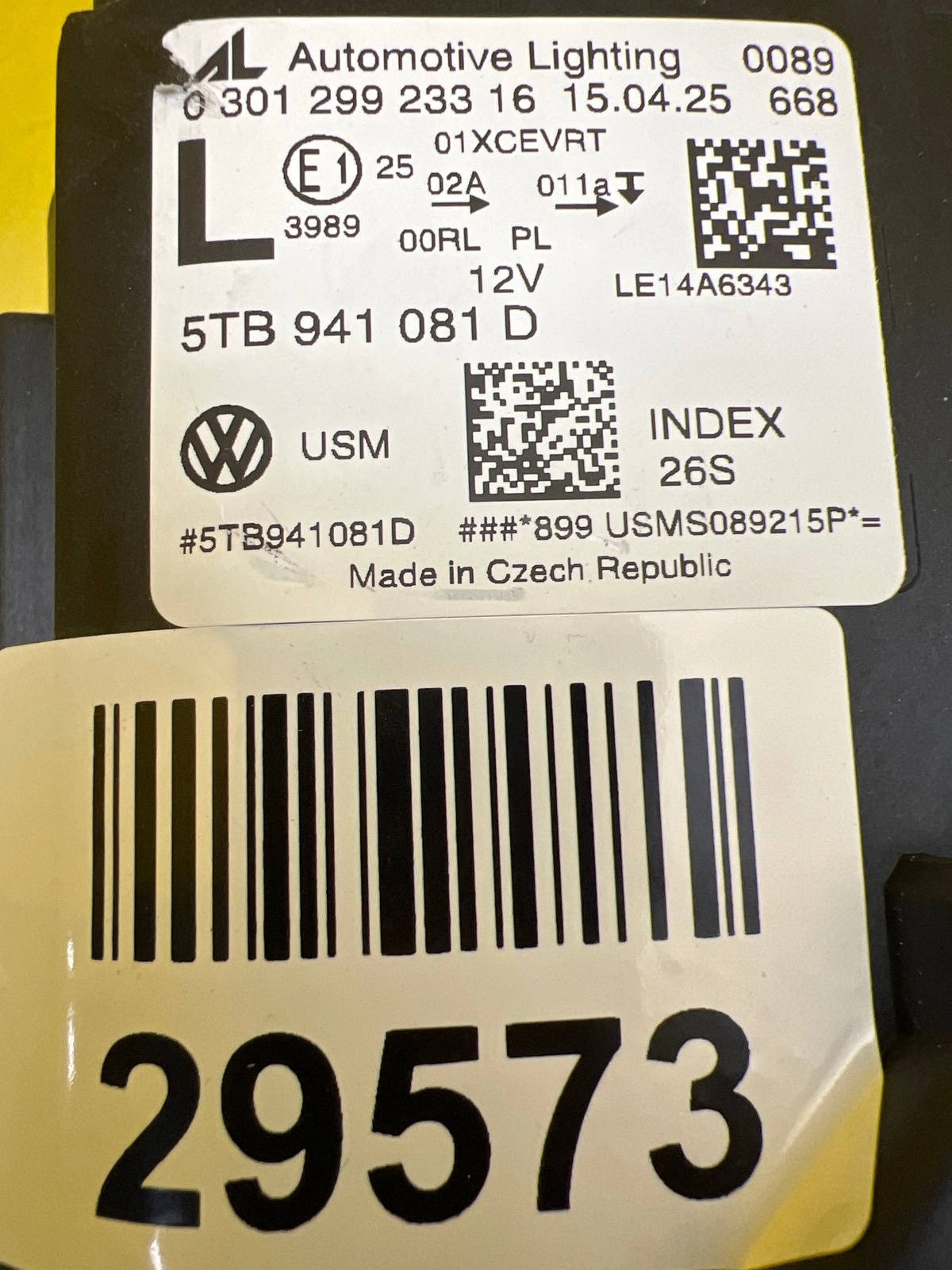 Phare avant gauche VW Touran III Full Led 5TB941081D Autolamps 2 Phare avant gauche VW Touran III Full Led 5TB941081D