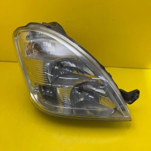 Phare Iveco Daily III IV 2006- Lampe avant droite 69500010