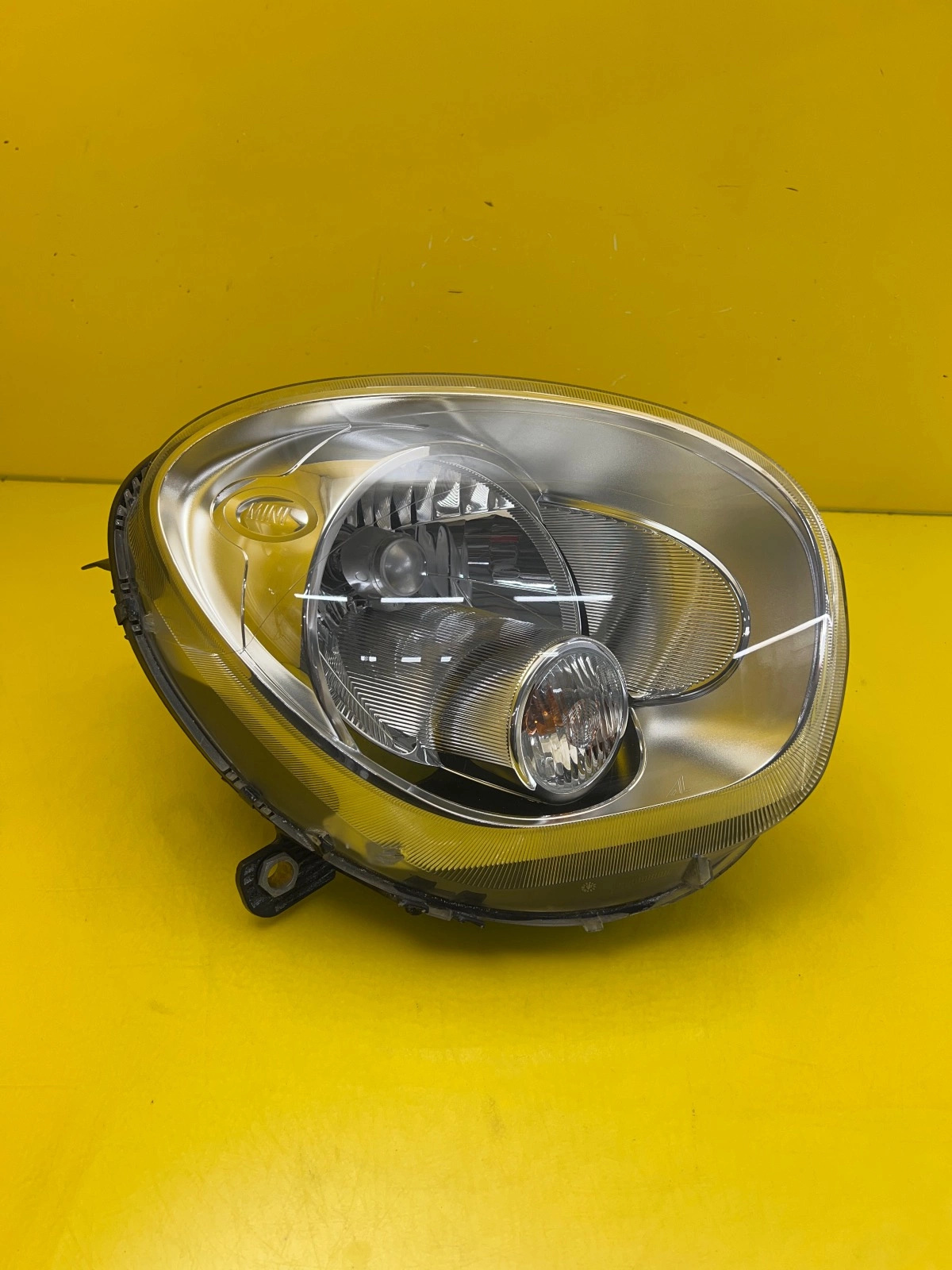 Phare avant droit Mini R60 R61 H7 9801028-05 Autolamps Phare avant droit Mini R60 R61 H7 9801028-05