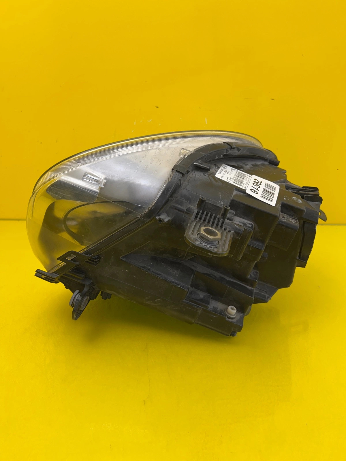 Phare avant droit Mini R60 R61 H7 9801028-05 Autolamps 3 Phare avant droit Mini R60 R61 H7 9801028-05