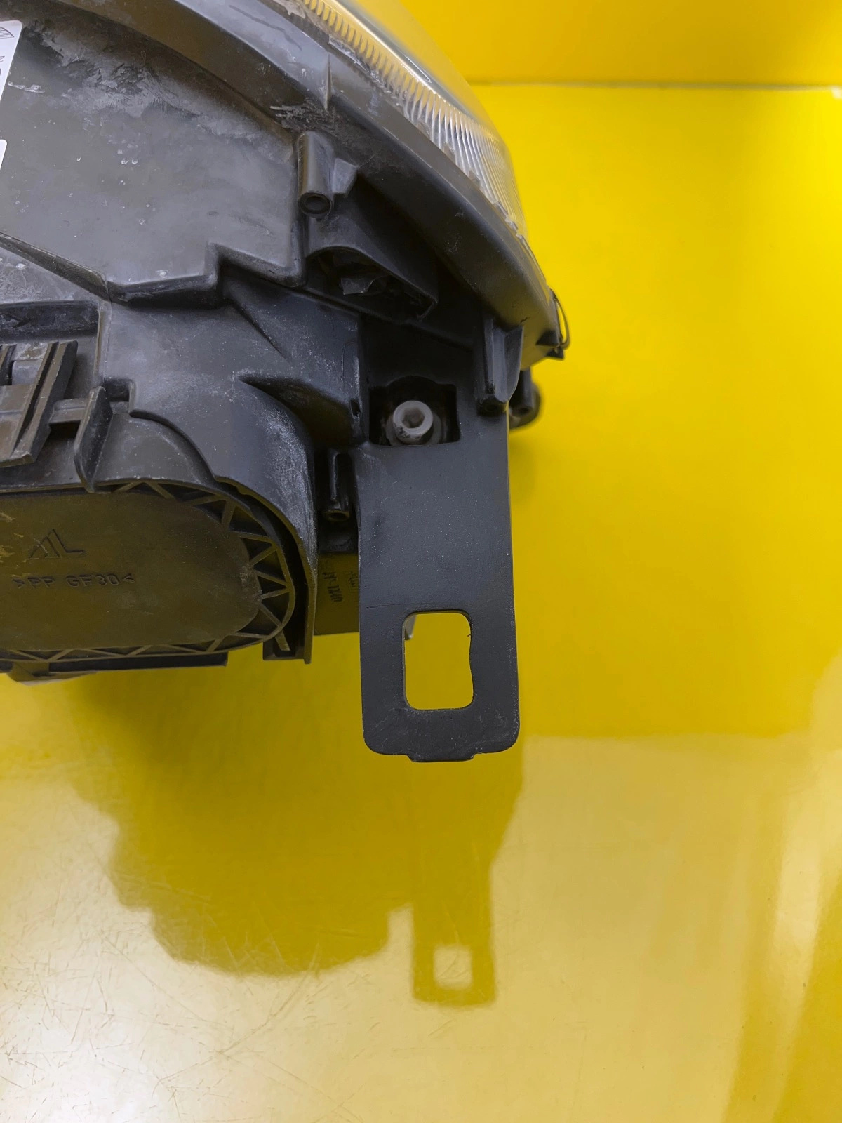 Phare avant droit Mini R60 R61 H7 9801028-05 Autolamps 5 Phare avant droit Mini R60 R61 H7 9801028-05