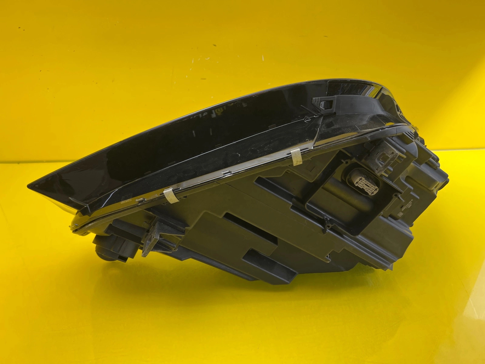 Phare gauche Audi Q5 80A 16+Bi Xenon 80A941005 USA Autolamps 6 Phare gauche Audi Q5 80A 16+Bi Xenon 80A941005 USA