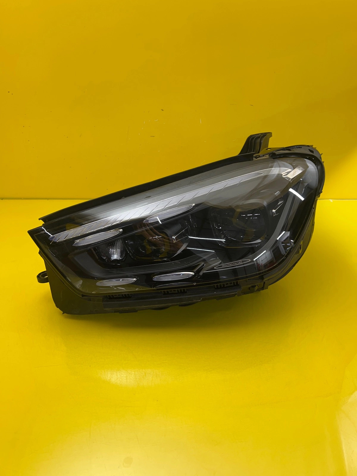 Phare gauche Mercedes GLE W167 Lift 23- Full Led A1679066908 Autolamps Phare gauche Mercedes GLE W167 Lift 23- Full Led A1679066908