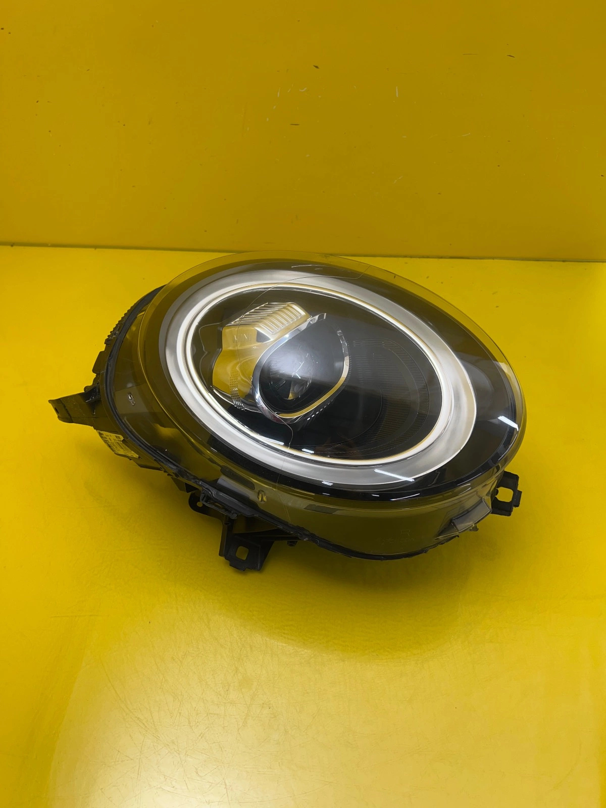 Phare droit Mini Cooper F56 F57 Lift Full Led 8738652-04 Autolamps Phare droit Mini Cooper F56 F57 Lift Full Led 8738652-04