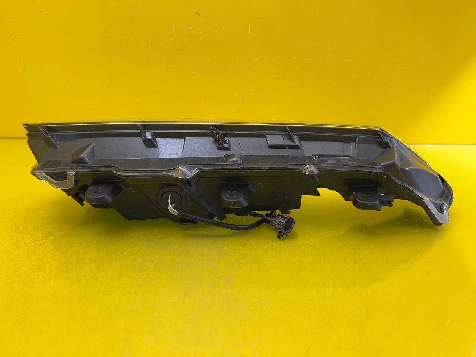 Lampe avant gauche Lexus NX 300H LED DRL Autolamps 4 Lampe avant gauche Lexus NX 300H LED DRL