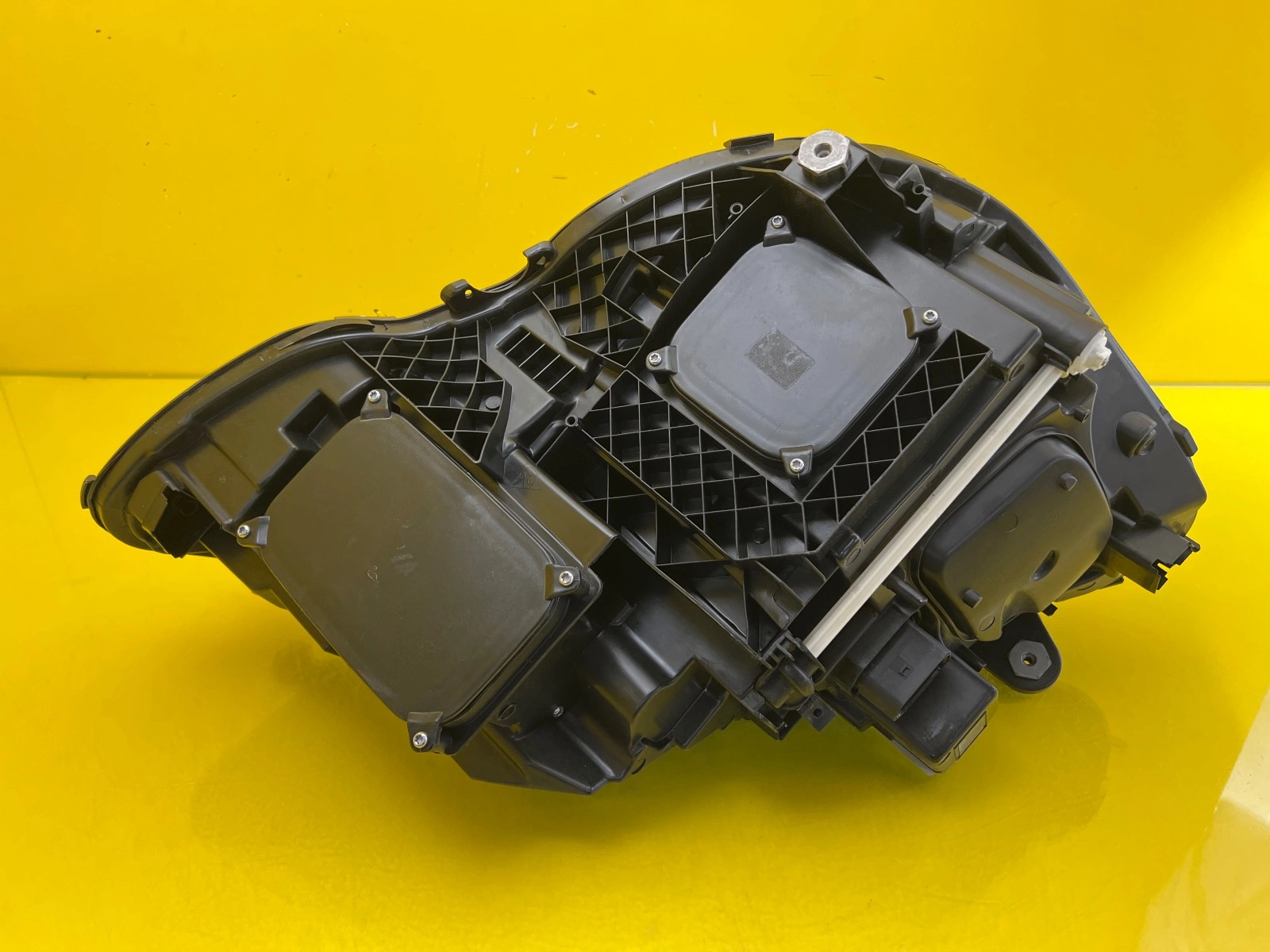 Phare Mercedes Classe E W212 Lampe de levage gauche Full Led A2128205539 Autolamps 6 Phare Mercedes Classe E W212 Lampe de levage gauche Full Led A2128205539