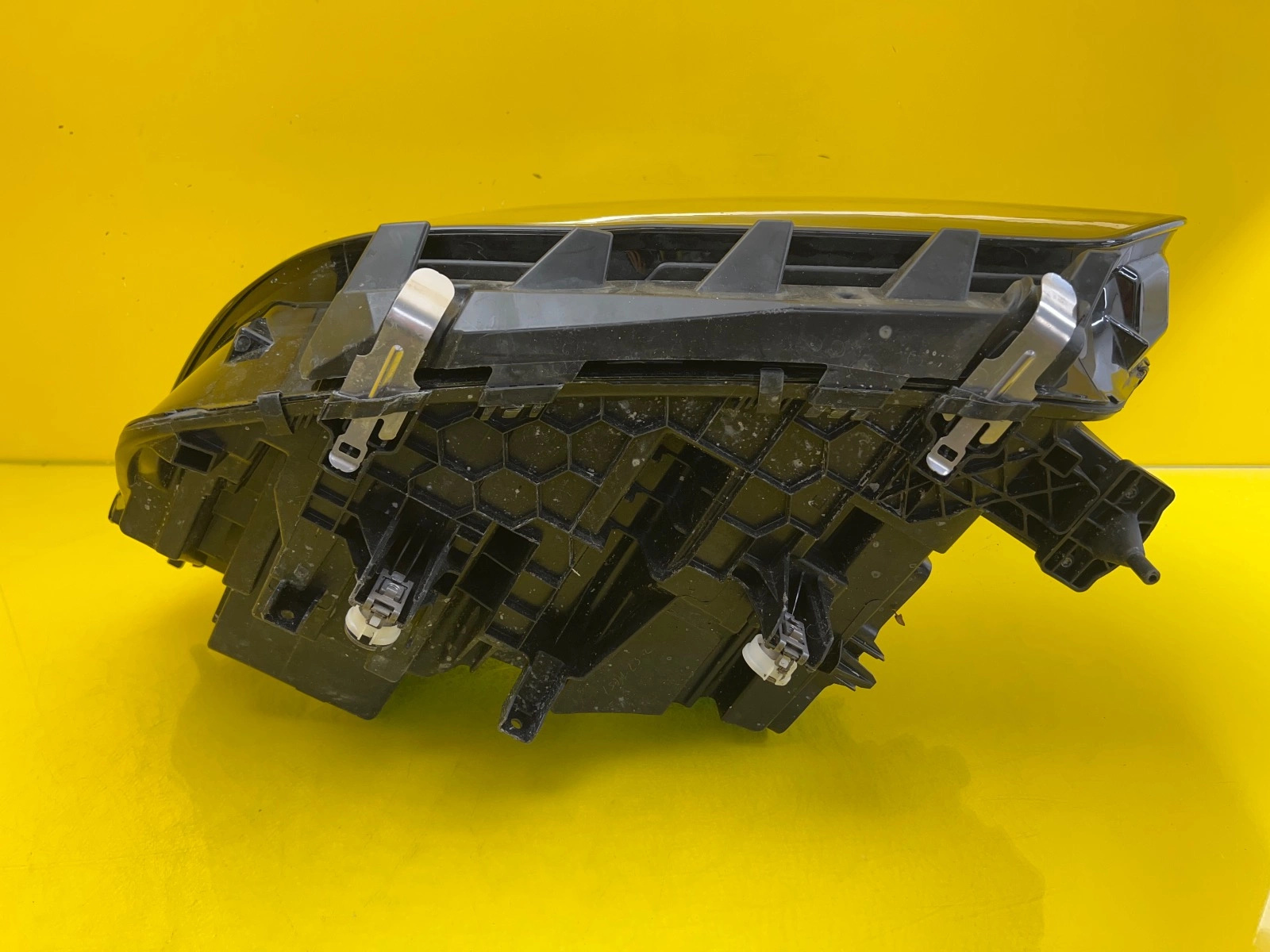 Phare avant droit BMW X5 X6 G05 G06 Full Led 5A27988-01 Autolamps 6 Phare avant droit BMW X5 X6 G05 G06 Full Led 5A27988-01