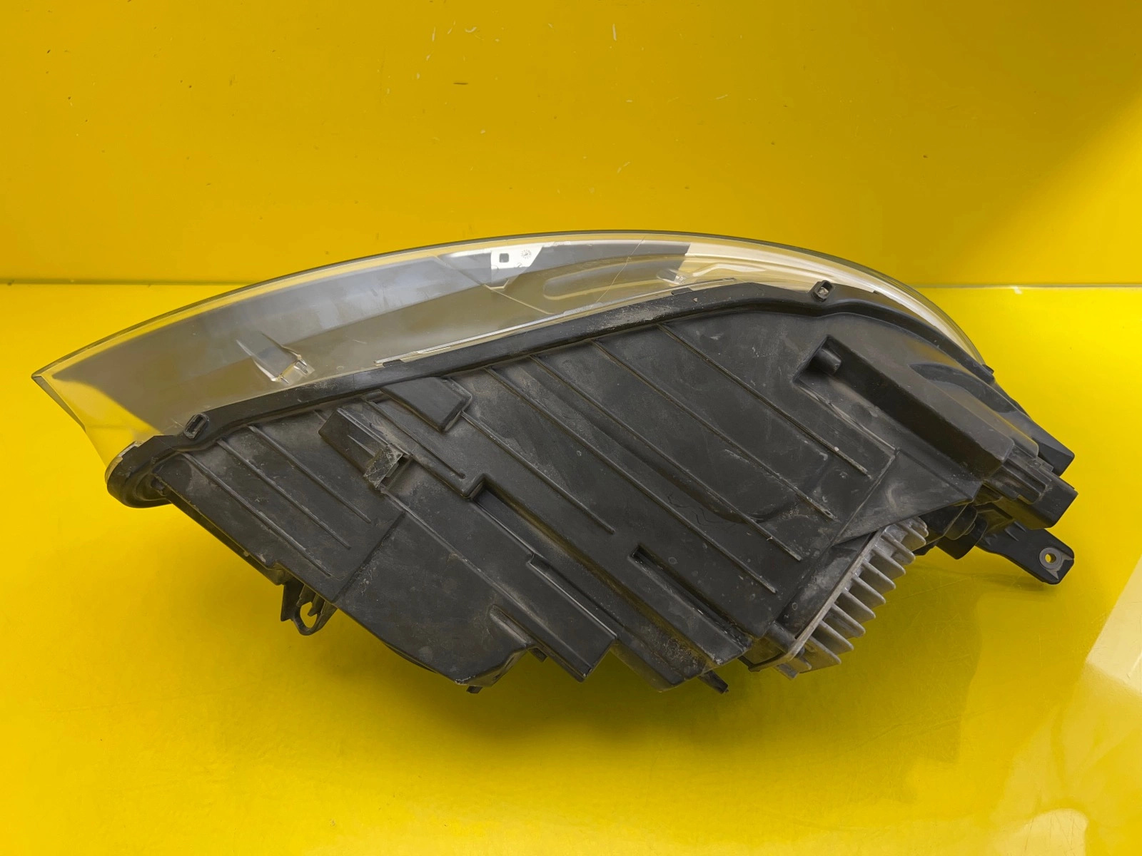 Phare gauche Volvo XC40 V40 Mid Led 31420447 Autolamps 7 Phare gauche Volvo XC40 V40 Mid Led 31420447