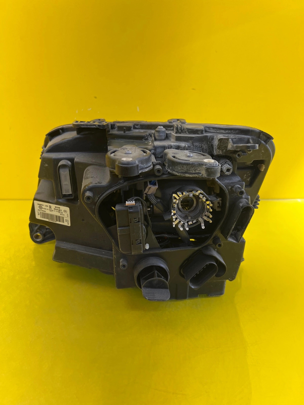 Phare droit VW Amarok 2H3 Lift Bi-Xenon Led 2H3941032B Autolamps 4 Phare droit VW Amarok 2H3 Lift Bi-Xenon Led 2H3941032B