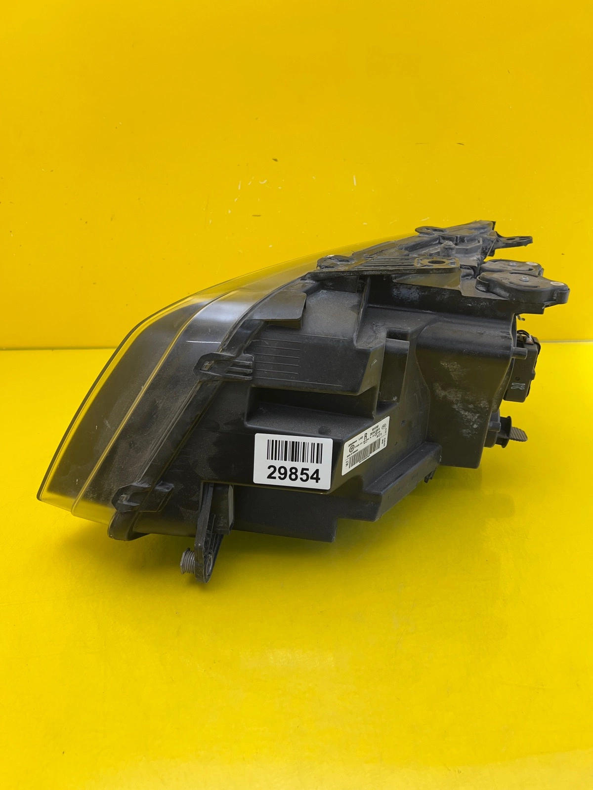 Phare droit VW Amarok 2H3 Lift Bi-Xenon Led 2H3941032B Autolamps 5 Phare droit VW Amarok 2H3 Lift Bi-Xenon Led 2H3941032B