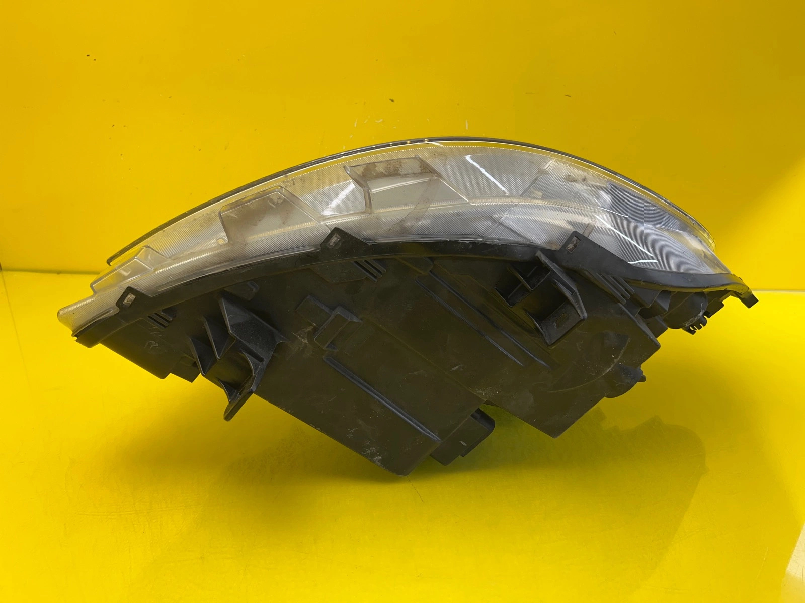 Phare gauche Mercedes Sprinter W910 Normal A9109060000 Autolamps 5 Phare gauche Mercedes Sprinter W910 Normal A9109060000