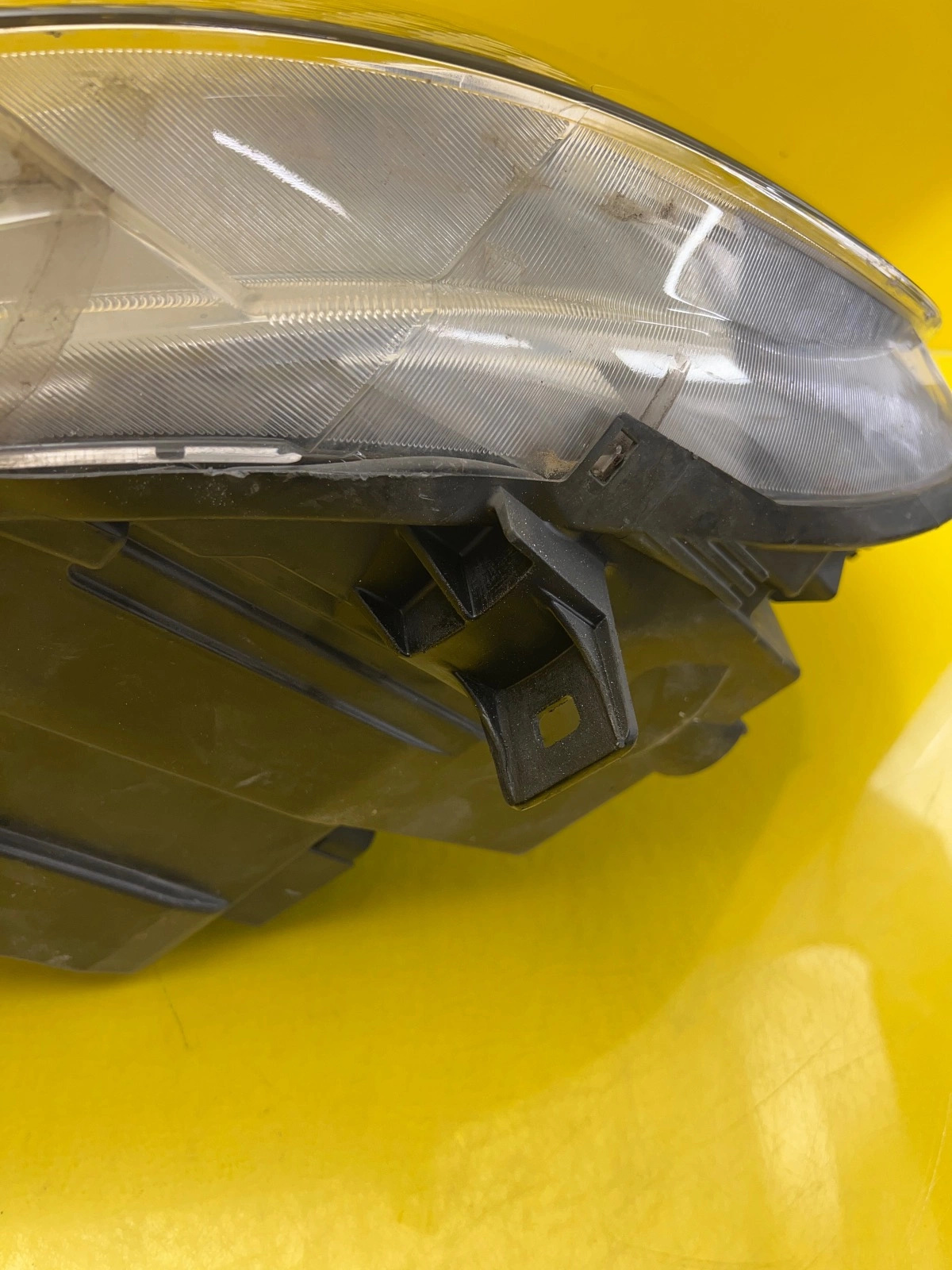 Phare gauche Mercedes Sprinter W910 Normal A9109060000 Autolamps 6 Phare gauche Mercedes Sprinter W910 Normal A9109060000