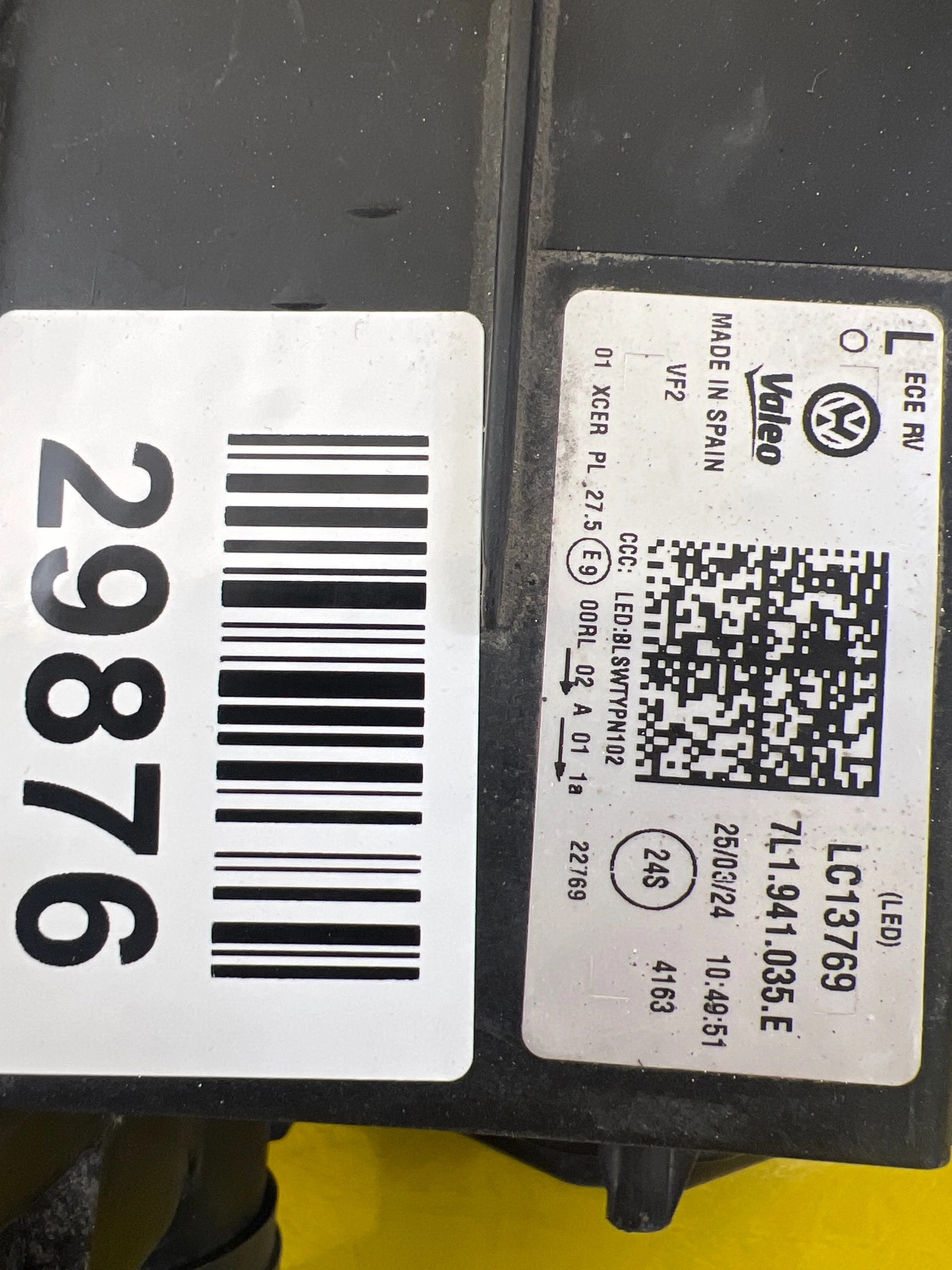 Phare avant gauche VW Transporter T6 Lift 19- 7L1941035E Autolamps 2 Phare avant gauche VW Transporter T6 Lift 19- 7L1941035E