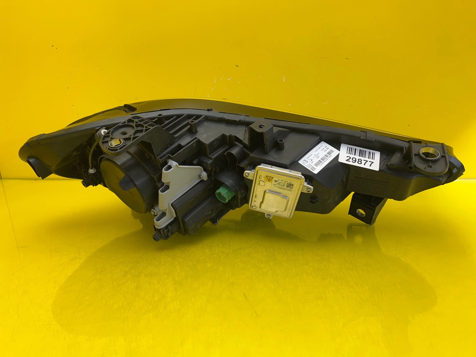 Phare gauche Alfa Romeo Giulia Xenon Torsion 50547582 Autolamps 4 Phare gauche Alfa Romeo Giulia Xenon Torsion 50547582