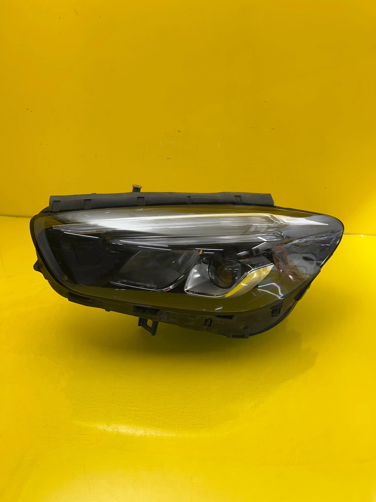 Phare gauche Mercedes Citan W420 Full Led A4209063800 Autolamps Phare gauche Mercedes Citan W420 Full Led A4209063800