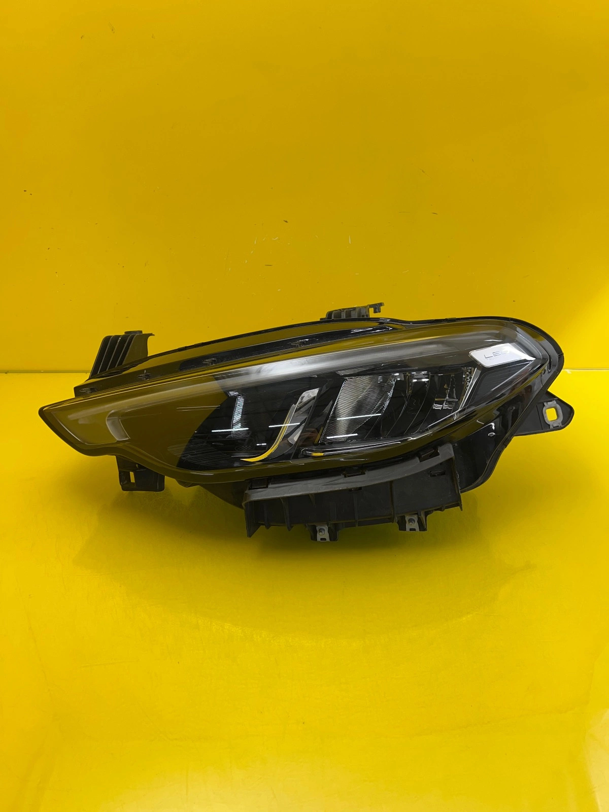 Phare gauche Fiat Tipo II 2 Lift 2020- Full Led 5221328400 Autolamps Phare gauche Fiat Tipo II 2 Lift 2020- Full Led 5221328400