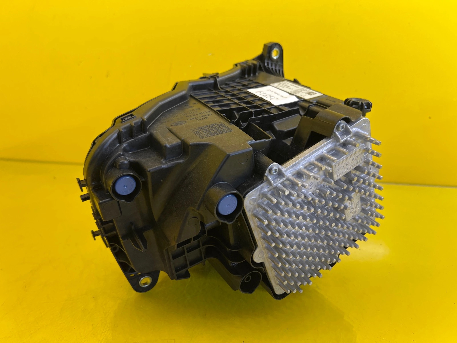 Phare avant gauche Land Rover Defender 2 LED 20- Autolamps 4 Phare avant gauche Land Rover Defender 2 LED 20-