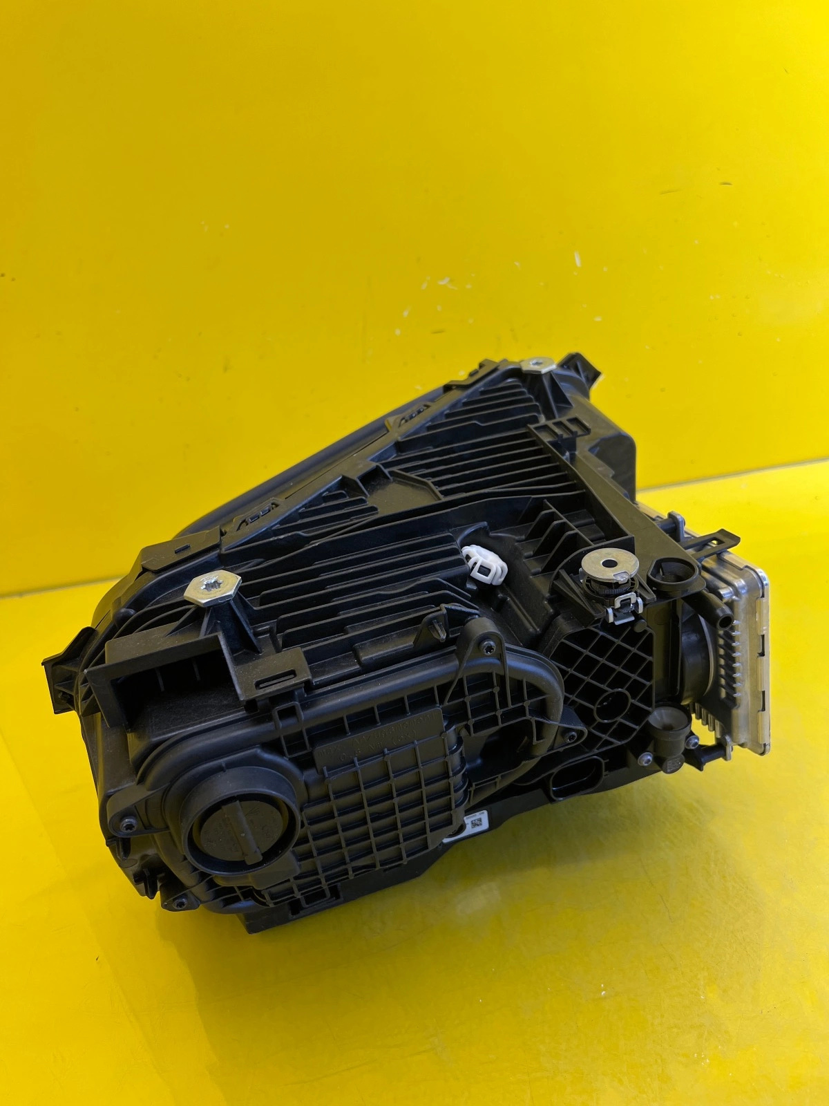 Phare gauche Porsche Macan 95C Matrix PDLS+ 95C941033Q Autolamps 3 Phare gauche Porsche Macan 95C Matrix PDLS+ 95C941033Q