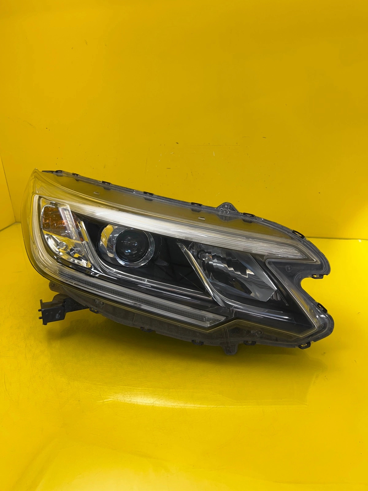 Phare avant droit Honda CR-V CRV IV Lift Bi-Xenon Led Autolamps Phare avant droit Honda CR-V CRV IV Lift Bi-Xenon Led
