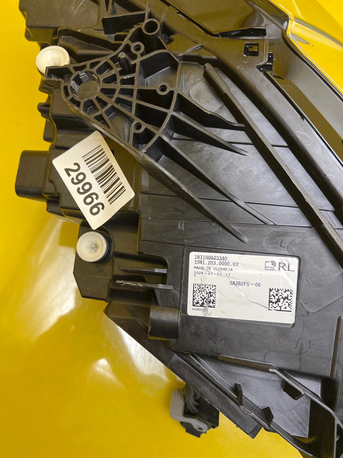 Phare gauche BMW 4 G22 G23 G26 Lift LCI Led 5A3B2F5-06 Autolamps 2 Phare gauche BMW 4 G22 G23 G26 Lift LCI Led 5A3B2F5-06