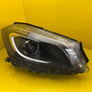 Phare droit Mercedes classe A W176 Xenon A1768201261