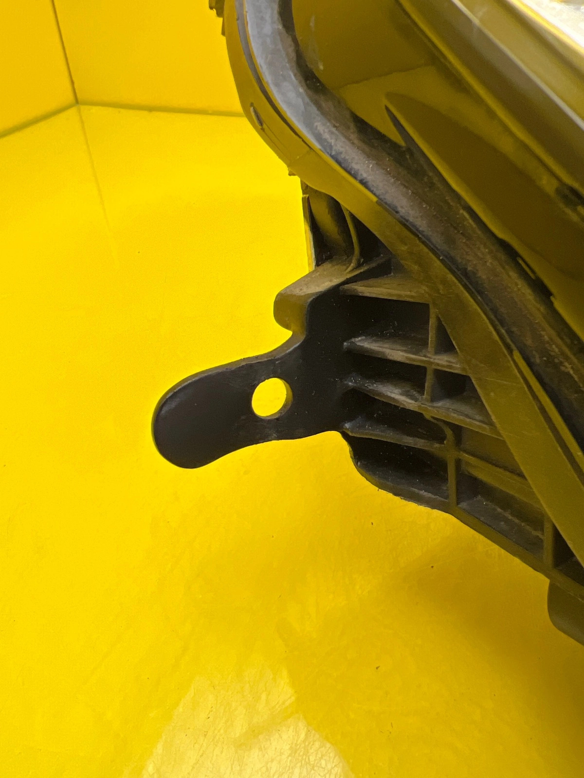 Phare droit Volvo S60 V60 Mid Led 32365342 Autolamps 6 Phare droit Volvo S60 V60 Mid Led 32365342