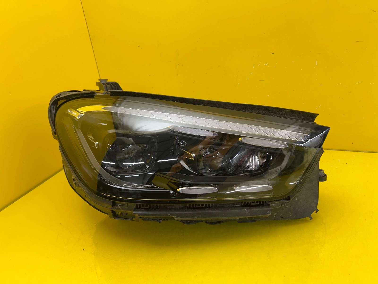 Phare droit Mercedes GLE W167 Lift 23- Full Led A1679068409 Autolamps Phare droit Mercedes GLE W167 Lift 23- Full Led A1679068409
