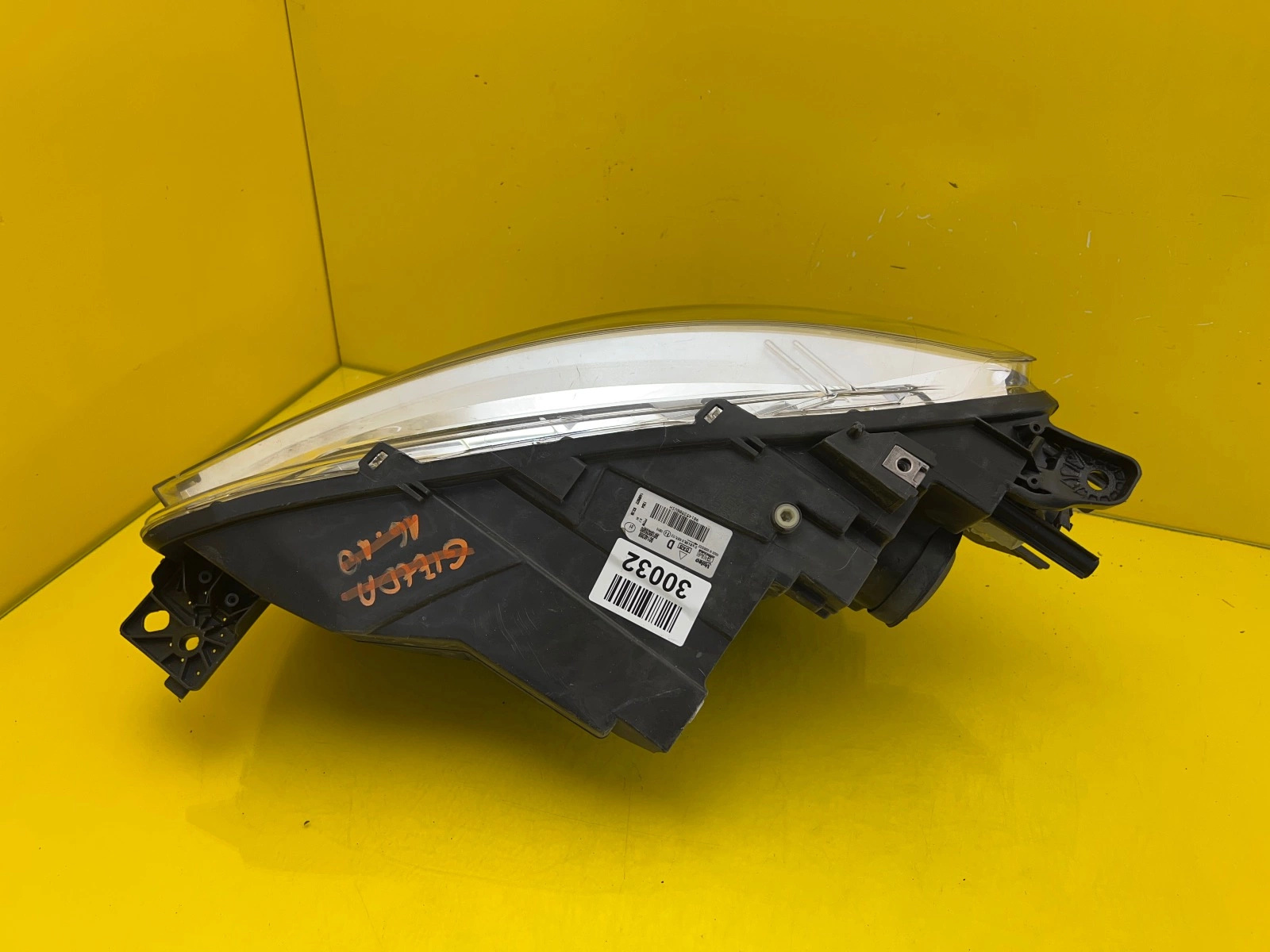 Phare avant droit Opel Combo E 18- 90145358 Autolamps 3 Phare avant droit Opel Combo E 18- 90145358