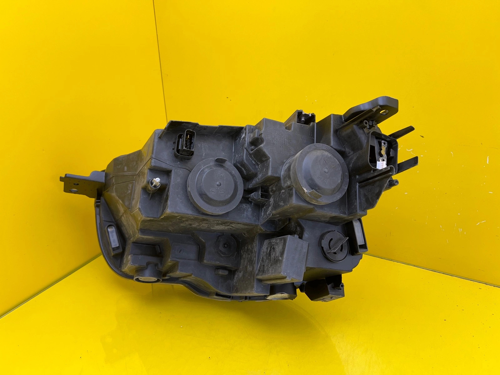 Phare avant droit Opel Combo E 18- 90145358 Autolamps 4 Phare avant droit Opel Combo E 18- 90145358