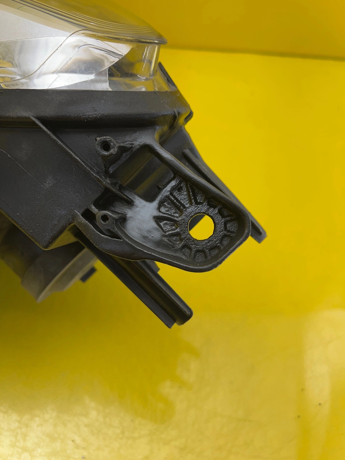 Phare avant droit Opel Combo E 18- 90145358 Autolamps 6 Phare avant droit Opel Combo E 18- 90145358