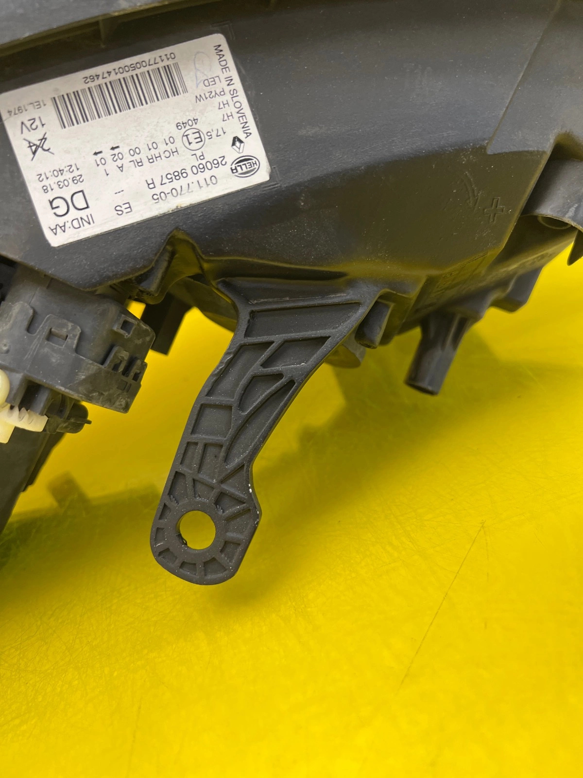 Phare avant gauche Renault Kadjar Led 260609857R Autolamps 5 Phare avant gauche Renault Kadjar Led 260609857R