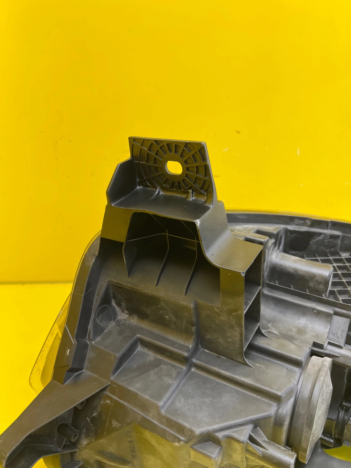 Phare avant gauche Renault Kadjar Led 260609857R Autolamps 7 Phare avant gauche Renault Kadjar Led 260609857R